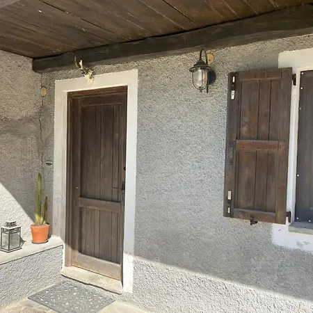 Couette-café Casa Laiazzo 3*